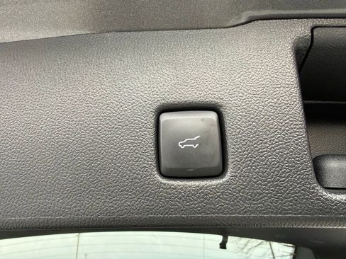 Used 2023 Ford Escape ST-Line w/ Tech Pack #1 image 37