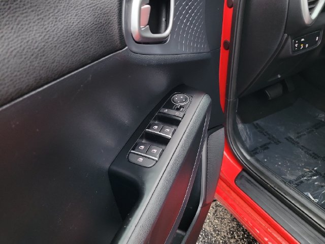 Used 2021 Kia Soul GT-Line FWD image 16