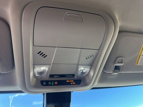 Certified 2024 Chevrolet Equinox LT image 18