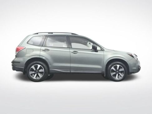 Used 2017 Subaru Forester 2.5i w/ Alloy Wheel Package AWD/4WD image 42