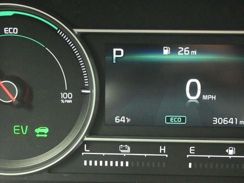 Certified 2023 Kia Sorento EX image 16