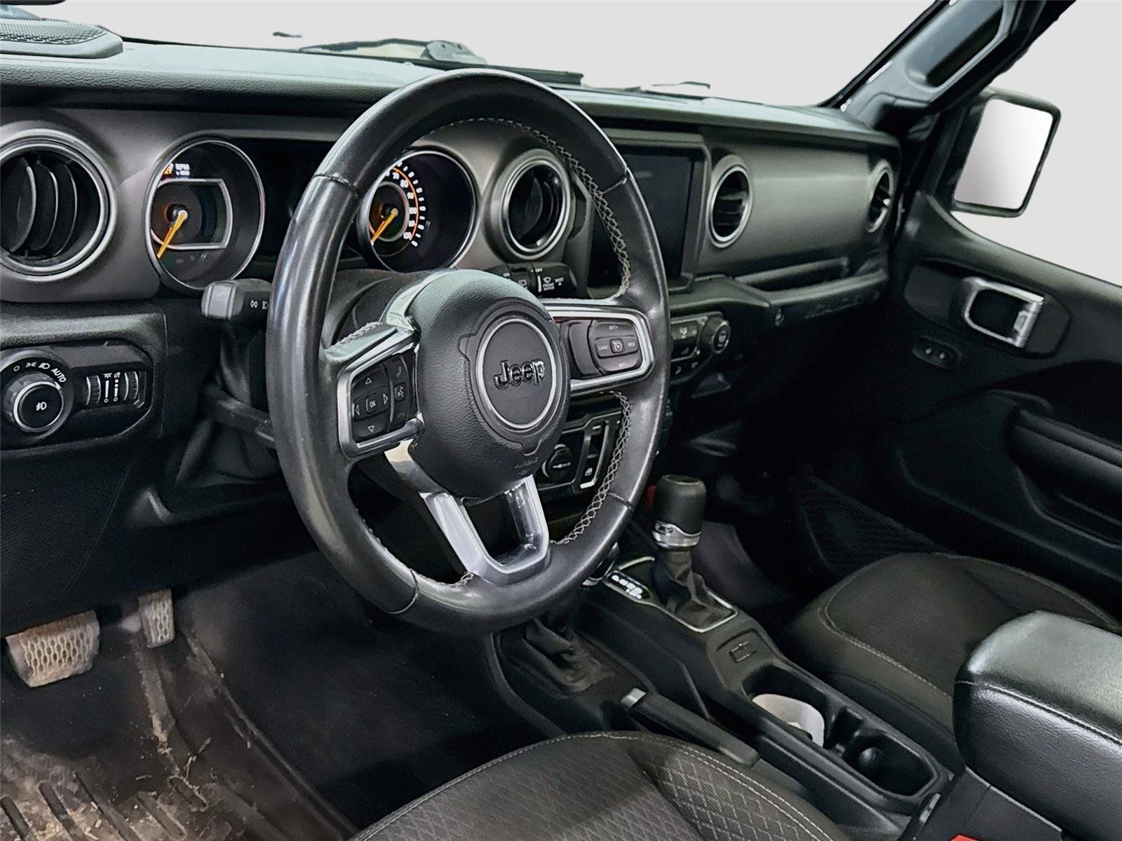 Used 2021 Jeep Wrangler Sport AWD/4WD image 7