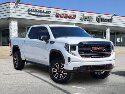 Used 2025 GMC Sierra 1500 AT4 w/ AT4 Premium Package