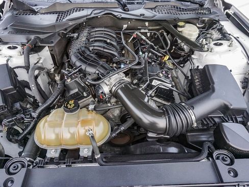 Used 2015 Ford Mustang Convertible w/ Equipment Group 051A image 26