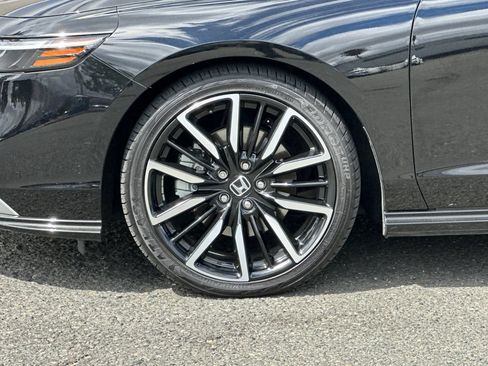 Used 2024 Honda Accord Touring image 26