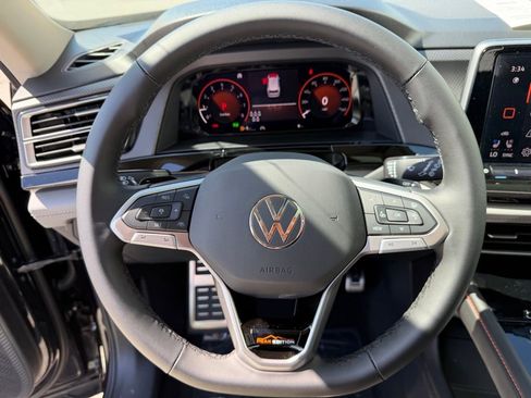 New 2026 Volkswagen Atlas Peak Edition AWD/4WD image 24