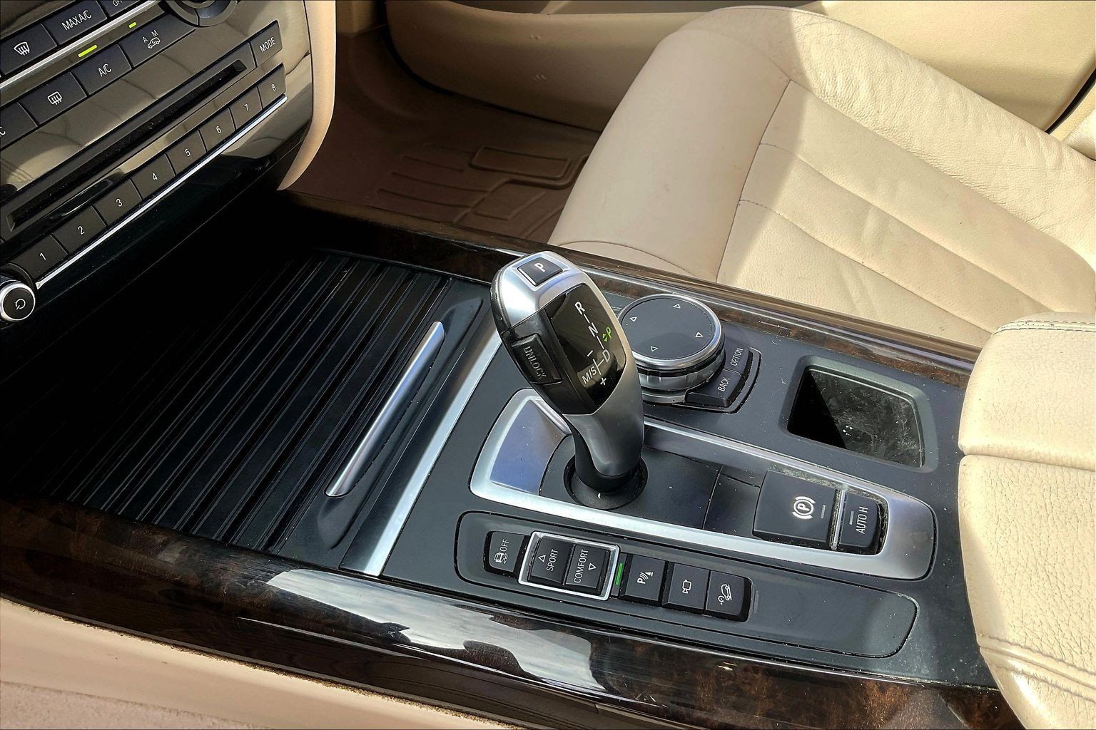 Used 2015 BMW X5 xDrive35i AWD/4WD image 17