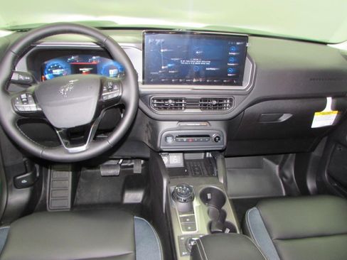 New 2025 Ford Bronco Sport Outer Banks w/ Sasquatch Outer Banks Package image 23