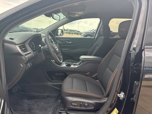 Used 2023 GMC Acadia AT4 w/ Trailering Package AWD/4WD image 10