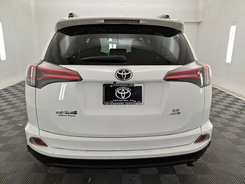 Used 2017 Toyota RAV4 LE w/ All Weather Liner Package image 23