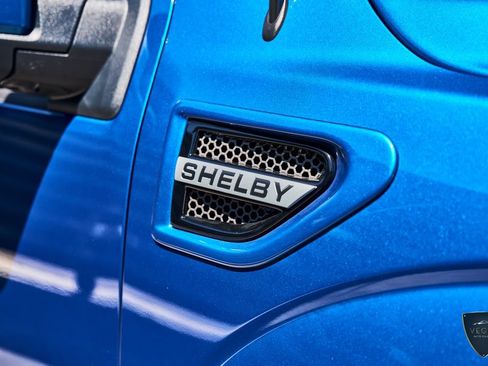 Used 2017 Ford F150 Lariat w/ Equipment Group 502A Luxury AWD/4WD image 11