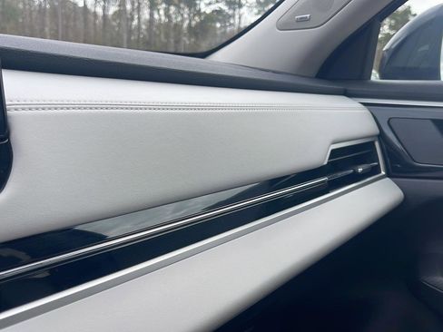 Used 2025 Mitsubishi Outlander SE image 20