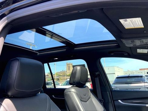 Used 2024 Cadillac XT6 Sport w/ LPO, ONYX Package AWD/4WD image 22