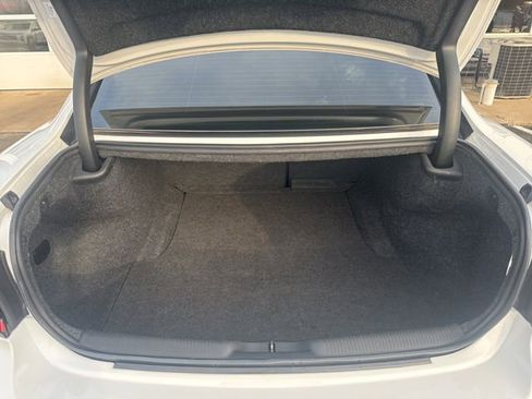 Used 2018 Dodge Charger SRT Hellcat w/ Harman/Kardon Audio Group image 26