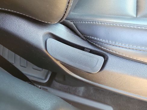 Used 2021 Kia Telluride S image 8