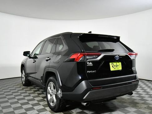 Used 2019 Toyota RAV4 Limited image 13