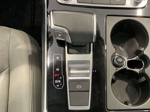 Used 2021 Audi Q7 2.0T Premium Plus w/ Premium Plus Package image 22