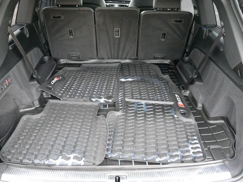 Used 2020 Audi SQ7 Prestige w/ Prestige Package image 46