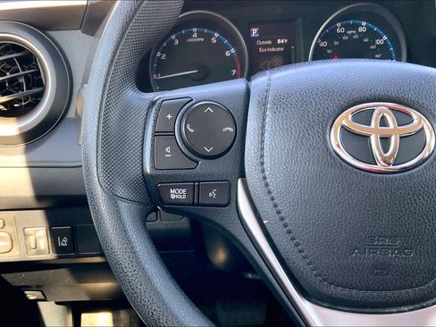 Used 2018 Toyota RAV4 LE w/ All Weather Liner Package AWD/4WD image 23