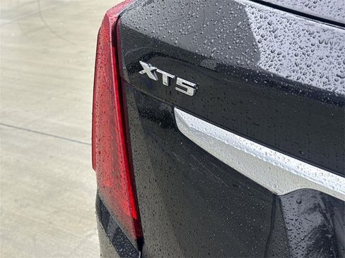 Used 2023 Cadillac XT5 Premium Luxury image 31