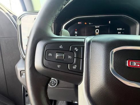 Used 2026 GMC Sierra 1500 SLT w/ SLT Premium Plus Package AWD/4WD image 31