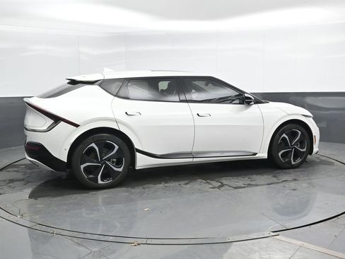 Used 2024 Kia EV6 GT-Line image 5