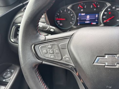 Used 2022 Chevrolet Equinox RS FWD image 33