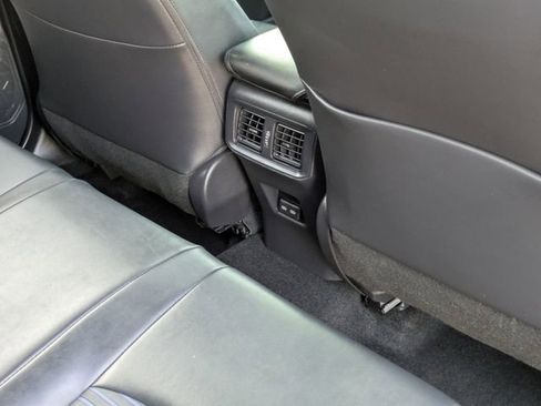 Used 2022 Toyota RAV4 XSE image 31