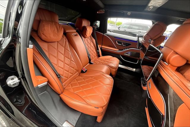Used 2024 Mercedes-Benz Maybach S 580 4MATIC image 19