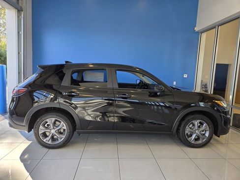 New 2026 Honda HR-V LX image 5