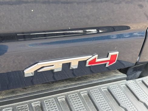 Used 2020 GMC Sierra 2500 AT4 image 23