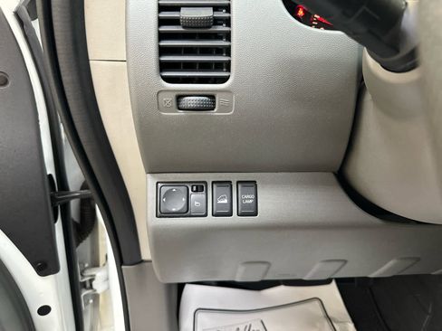 Certified 2020 Nissan Frontier SV image 23