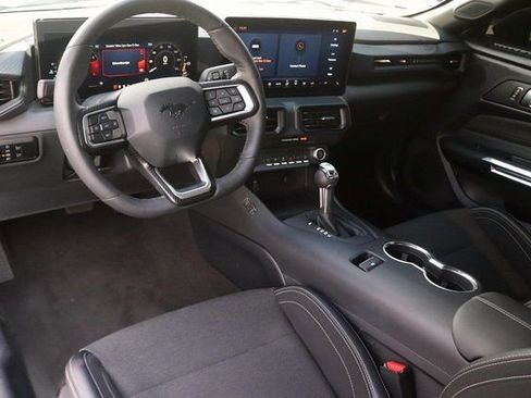 Used 2024 Ford Mustang Premium image 12