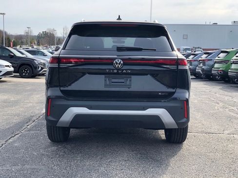 New 2026 Volkswagen Tiguan S AWD/4WD image 6