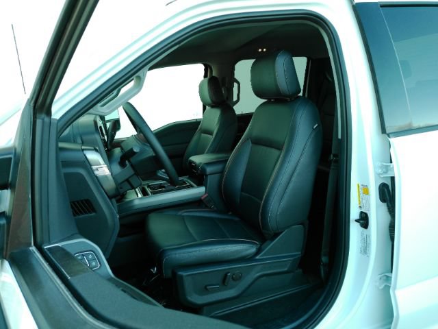 Used 2026 Ford F250 Lariat AWD/4WD image 16