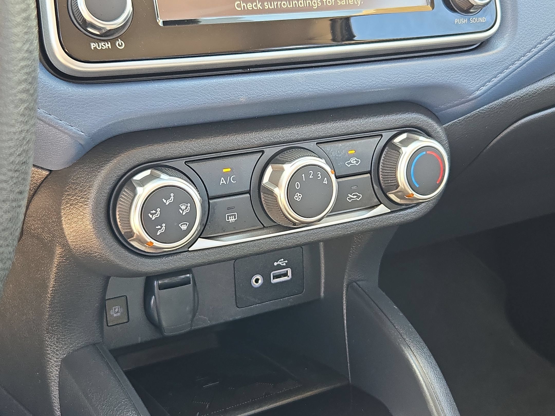 Certified 2025 Nissan Versa SV FWD image 18