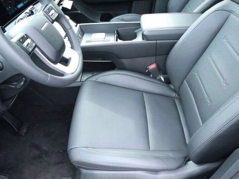 Used 2025 Hyundai Santa Fe Limited AWD/4WD image 12
