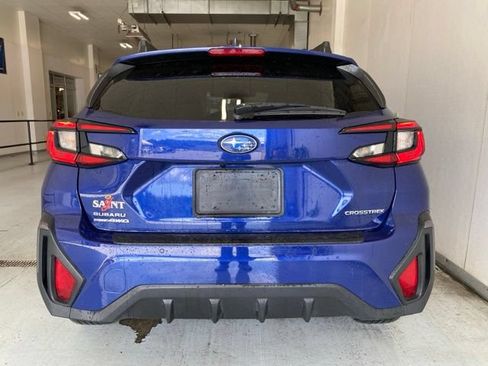 Used 2024 Subaru Crosstrek 2.5i Limited AWD/4WD image 6