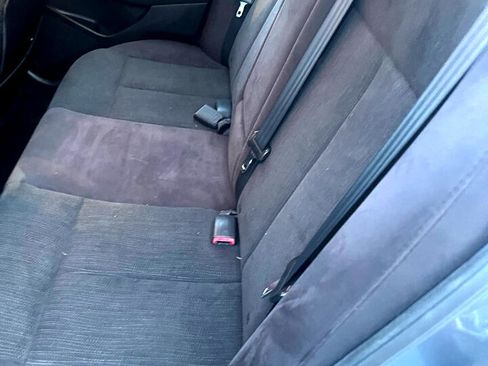 Used 2011 Nissan Altima 2.5 S image 9