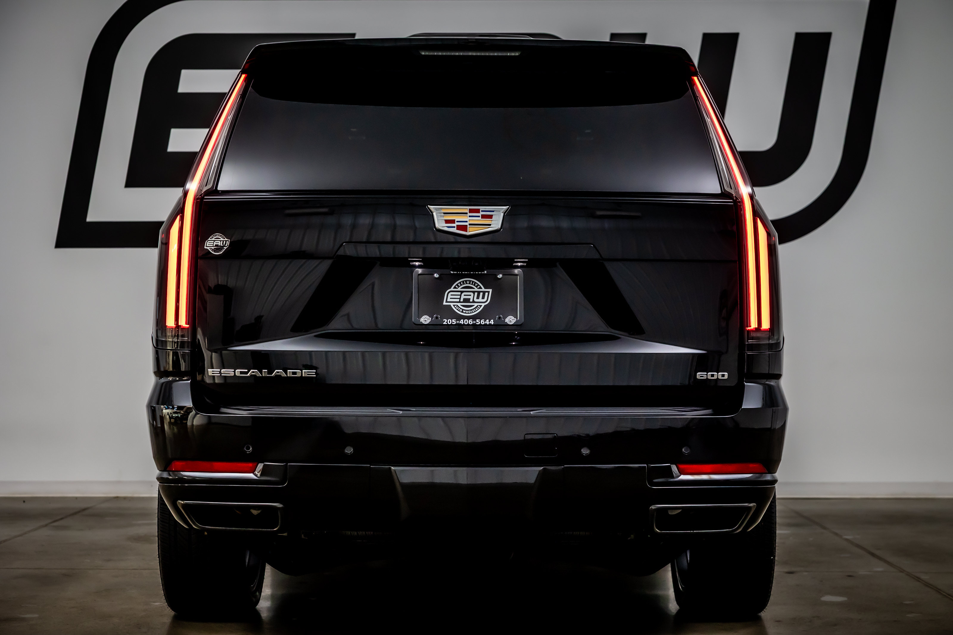 Used 2026 Cadillac Escalade Platinum Sport AWD/4WD image 11