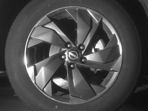 Used 2025 Nissan Rogue SV image 10