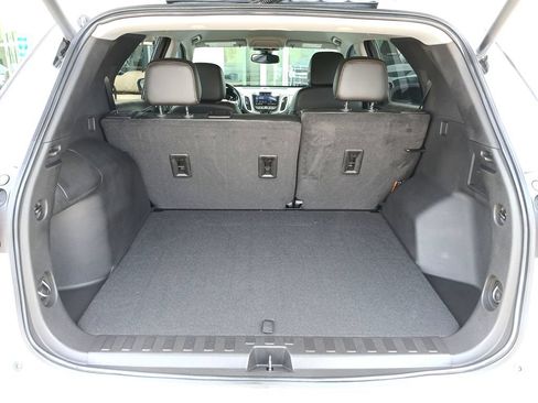 Certified 2022 Chevrolet Equinox Premier w/ LPO, Floor Liner Package FWD image 27