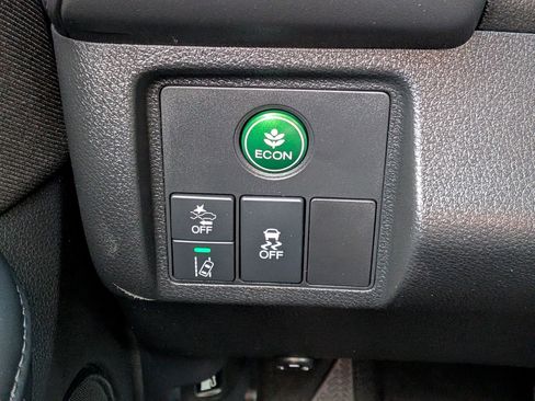 Used 2020 Honda HR-V EX image 18