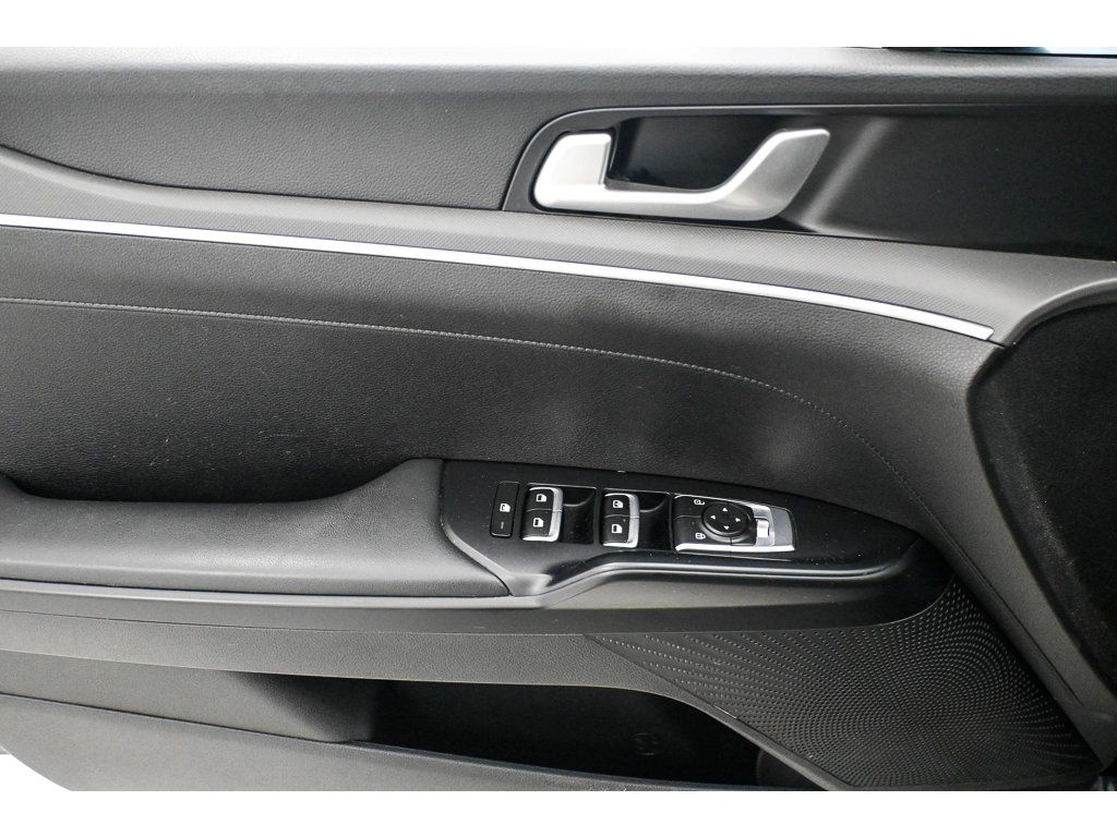 Certified 2021 Kia K5 LXS FWD image 28