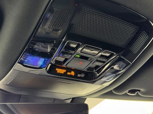 Used 2023 Lexus RX 500h F Sport image 37