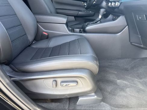 Used 2026 Honda CR-V EX-L image 13