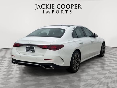 Used 2025 Mercedes-Benz E 350 Sedan w/ Winter Package image 5
