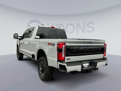 New 2026 Ford F250 Platinum image 4