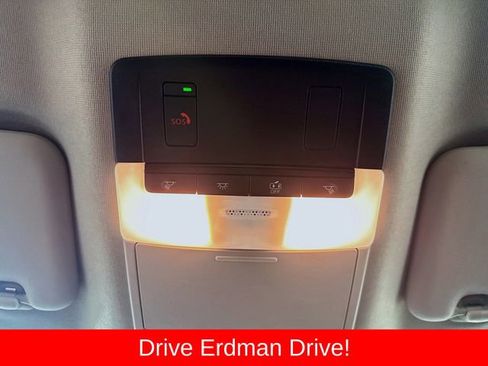 Used 2025 Nissan Sentra SV FWD image 18