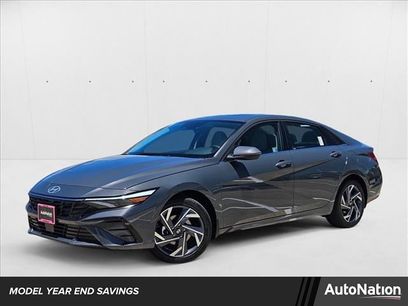 New 2025 Hyundai Elantra Limited